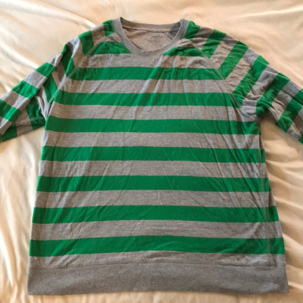 Old Navy Sweater